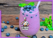 Smoothie De Arándanos y Yogur