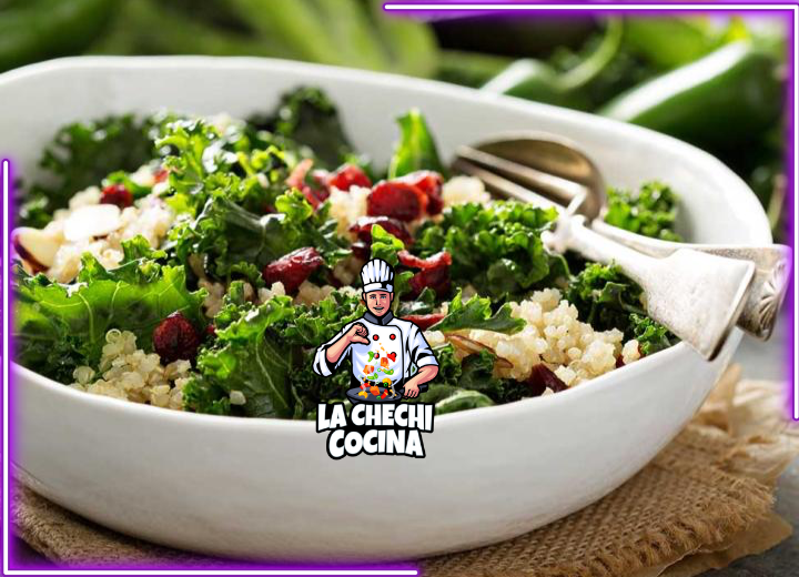 Ensalada Saludable De Col Rizada y Quinoa: Una Deliciosa Opción Para Un Plato Principal Ligero