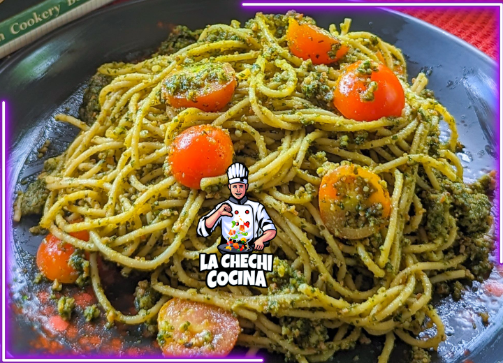 Pasta Al Pesto Con Explosión De Tomates Cherry: ¡Un Festival De Sabores!