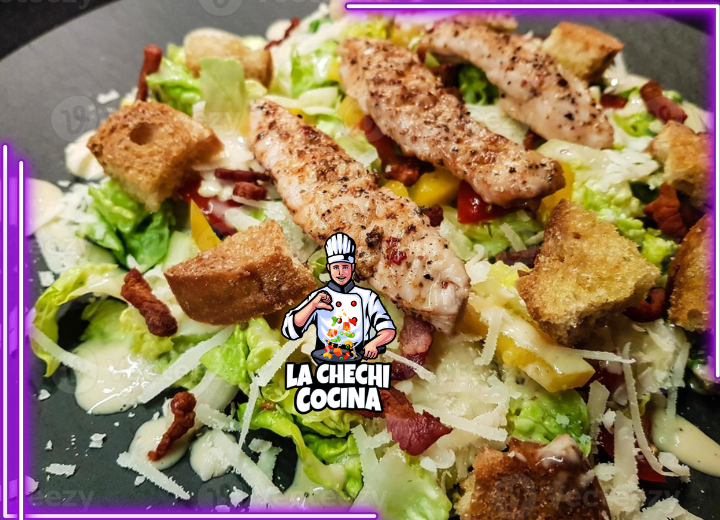 Pollo a La Parrilla Con Ensalada César: Receta Saludable y Deliciosa Para Almuerzos y Cenas