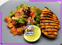 Pollo a La Parrilla Con Ensalada De Quinoa: Una Comida Saludable y Deliciosa Para El Verano