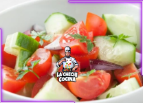 Ensalada De Tomate y Pepino