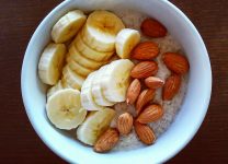 Avena Con Plátano y Almendras