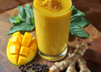 Batido De Mango y Cúrcuma: Una Deliciosa y Saludable Bebida Para Un Mañana Energético