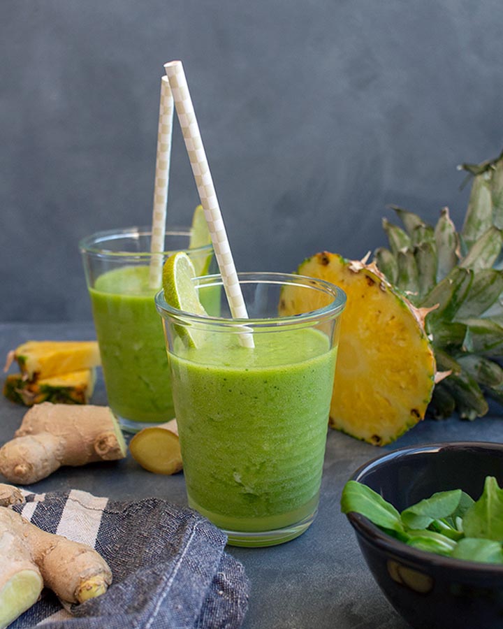 batido refrescante de pina y jengibre un chute de energia y bienestar