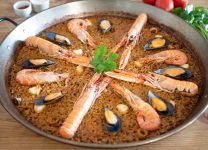 Cómo Hacer Una Auténtica Paella De Mariscos