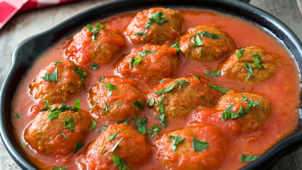 deliciosas albondigas en salsa de tomate receta casera facil