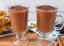 El Batido Definitivo: Tu Guía Para Un Batido De Plátano y Cacao Saludable y Cremoso