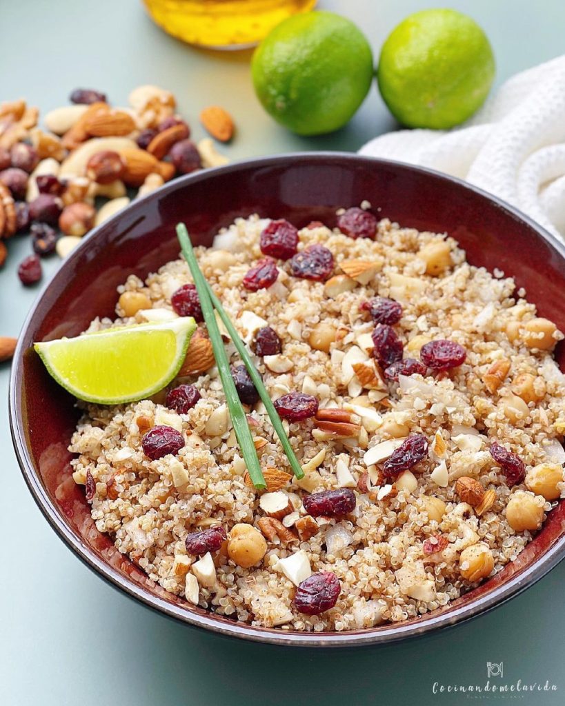 ensalada de quinoa con frutos secos