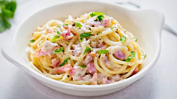 espaguetis a la carbonara una receta clasica italiana para deleitar tu paladar