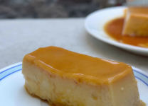 Flan De Almendras y Vainilla: Una Deliciosa Postre Tradicional Para Toda Ocasión