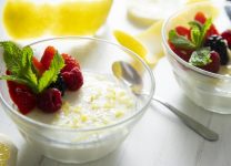 Mousse De Limón y Frutos Rojos: Deliciosa Receta Paso a Paso Para Un Postre Fresco y Afrutado