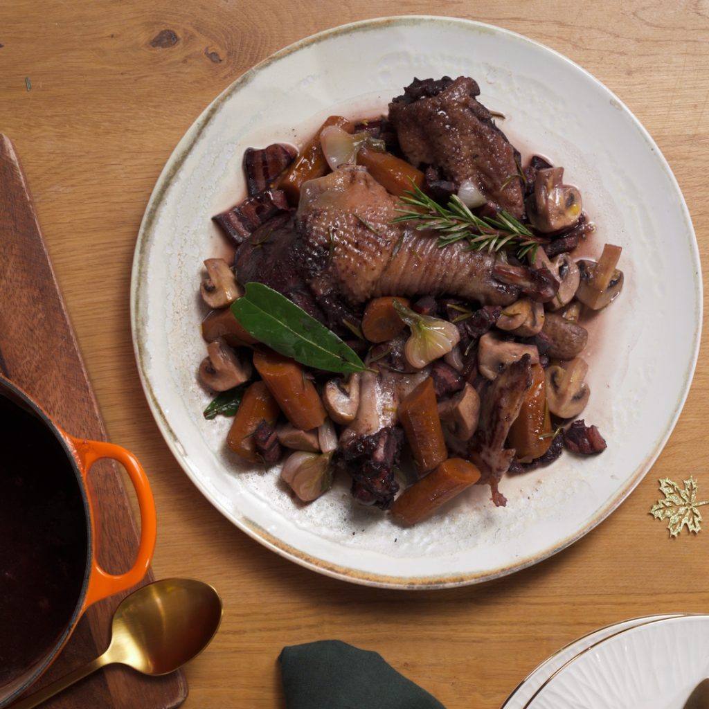 receta tradicional de coq au vin frances para cena