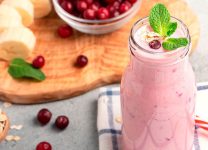 Smoothie De Arándanos y Yogur: Deliciosa y Saludable Bebida Para Tus Mañanas