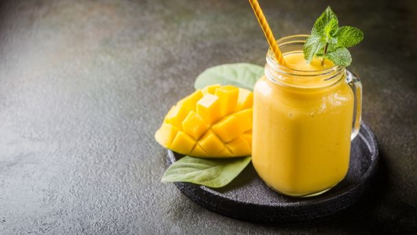 smoothie de mango y coco un deleite tropical para una manana refrescante