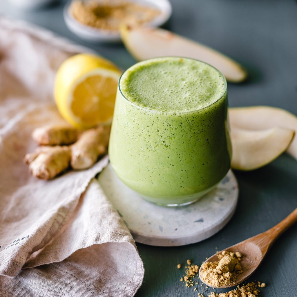 smoothie de pera y jengibre un boost de frescura y bienestar para tu organismo