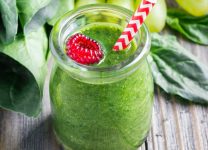 Smoothie De Uva y Espinaca: ¡Refrescante y Saludable Para Un Aumento De Energía!