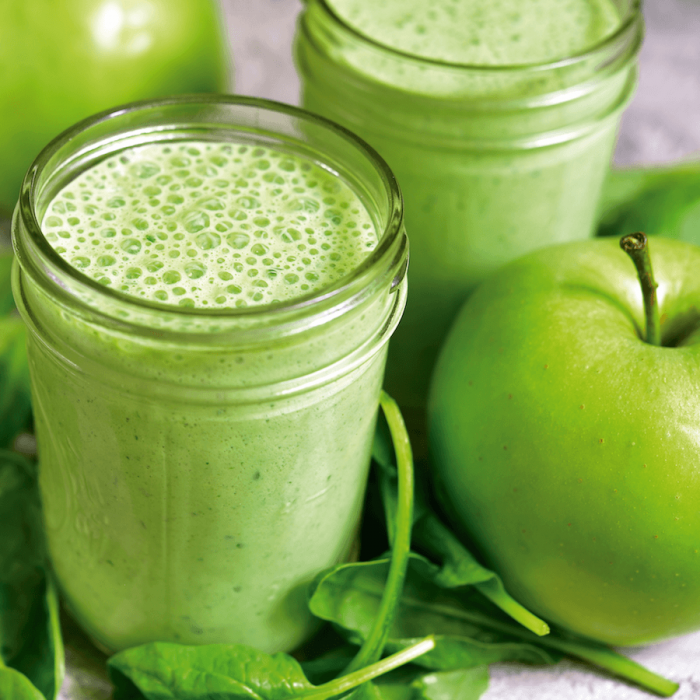 smoothie refrescante de manzana y espinaca un impulso de energia y nutrientes