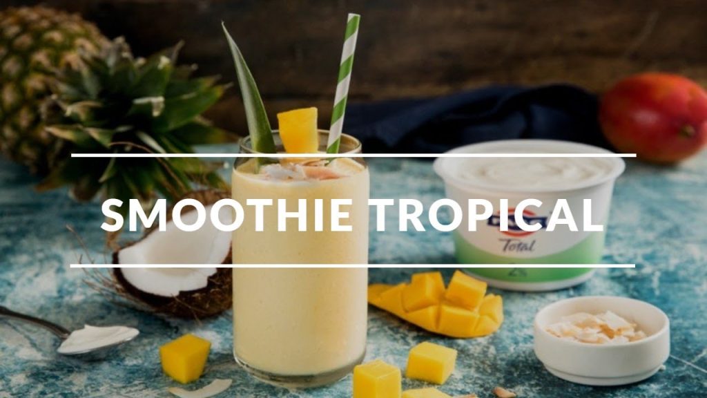 smoothie refrescante de pina y coco un sabor tropical en cada sorbo