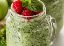 Smoothie Verde Detox: Receta Para Limpiar y Revitalizar Tu Cuerpo